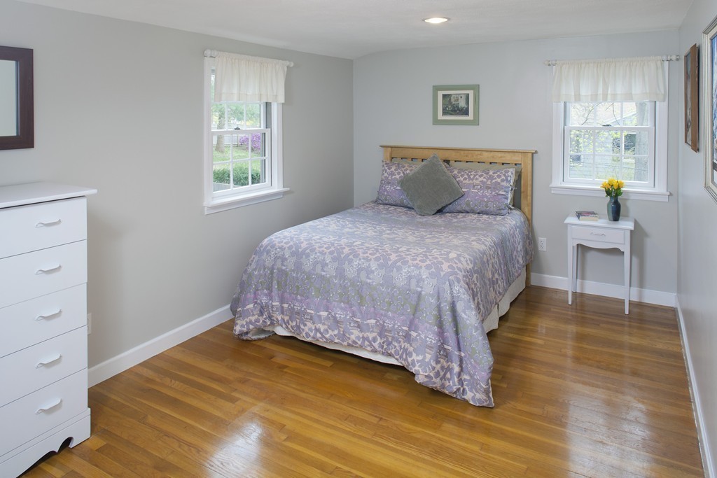 30 Woodlock Road Hingham, MA 02043 - Photo 12 of 17 Gallery Image 12
