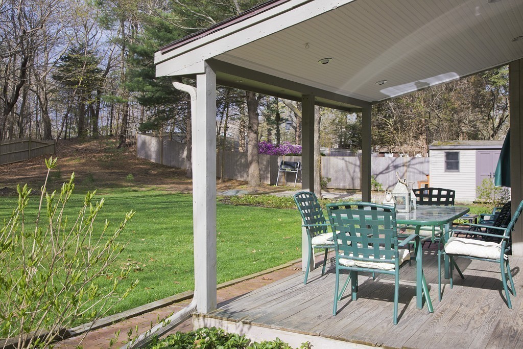 30 Woodlock Road Hingham, MA 02043 - Photo 15 of 17 Gallery Image 15