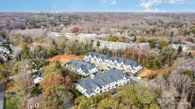 $995,000 | 119 Thorncote Place, Charlotte, NC 28226