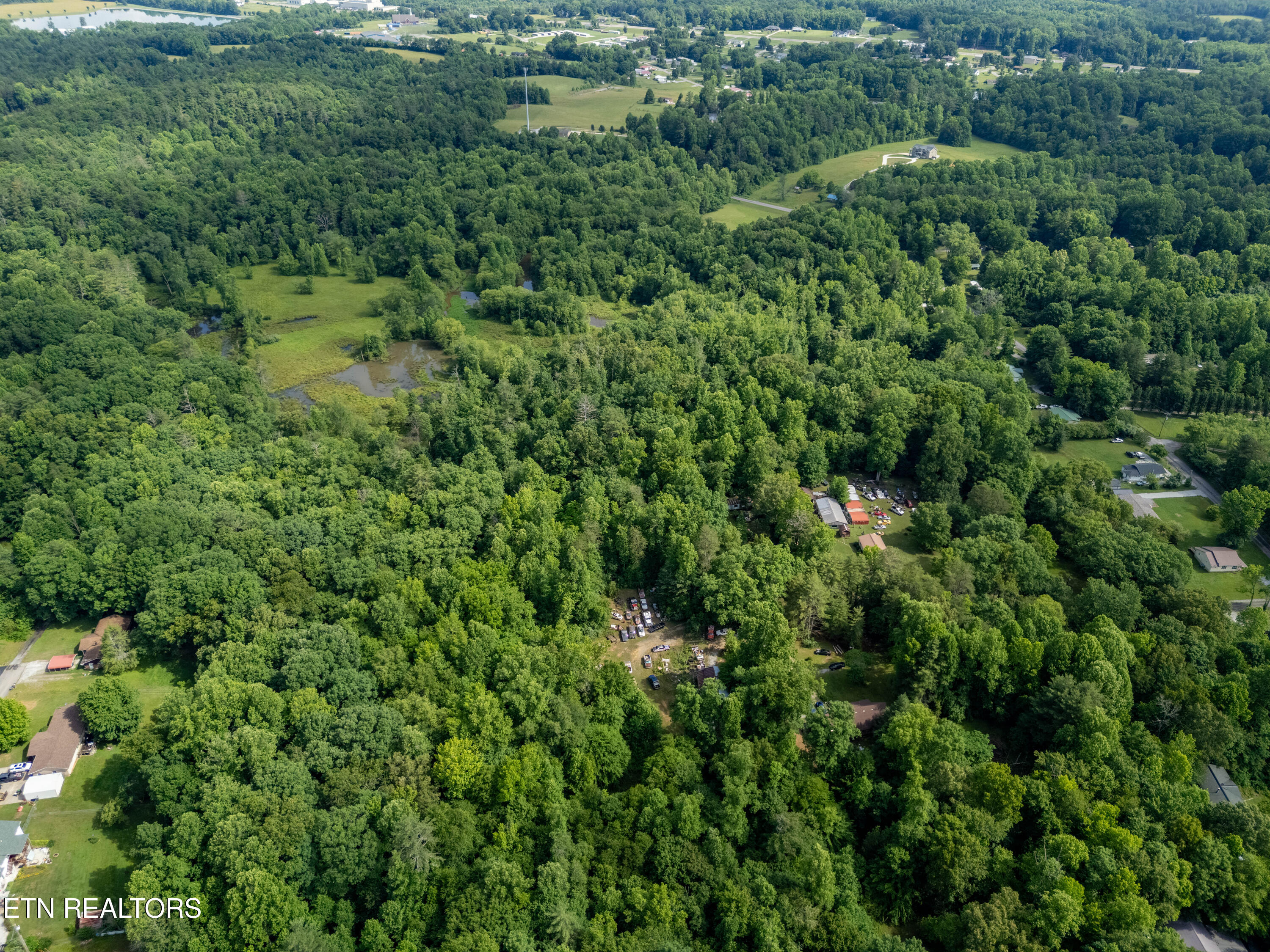 416 Liberty Road Wartburg, TN 37887 - Photo 8 of 14 DJI_20260528104524_0621_D-HDR