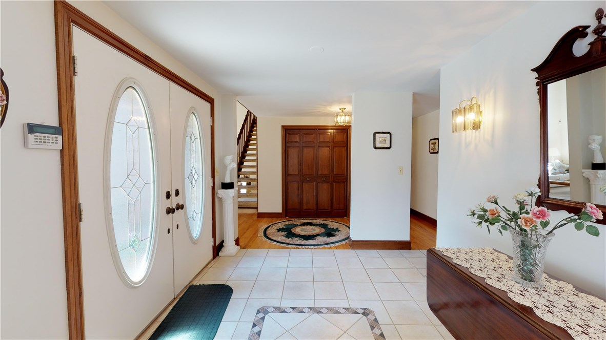 185 Harris Road Smithfield, RI 02917 - Photo 27 of 40 Gallery Image 27