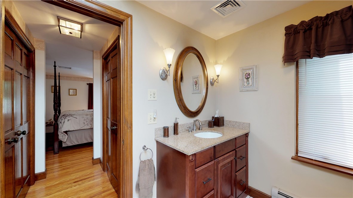 185 Harris Road Smithfield, RI 02917 - Photo 34 of 40 Gallery Image 34