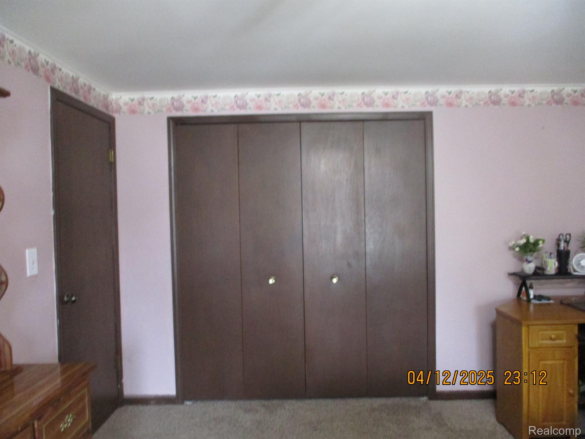 14879 Riverside Drive Livonia, MI 48154 - Photo 27 of 42 Large closet in primary bedroom