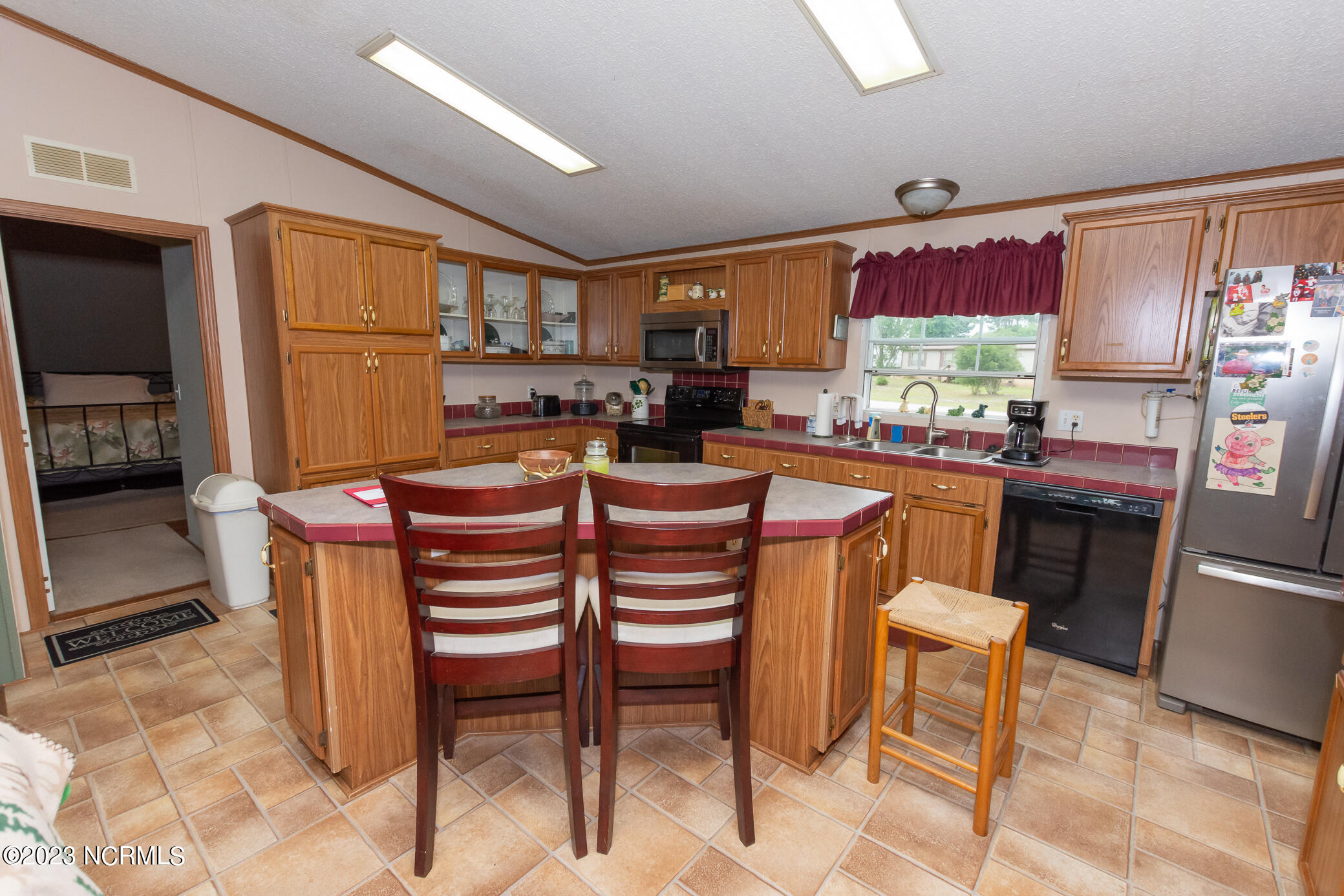 115 North Queens Street Hubert, NC 28539 - Photo 14 of 84 115 N Queens St-30