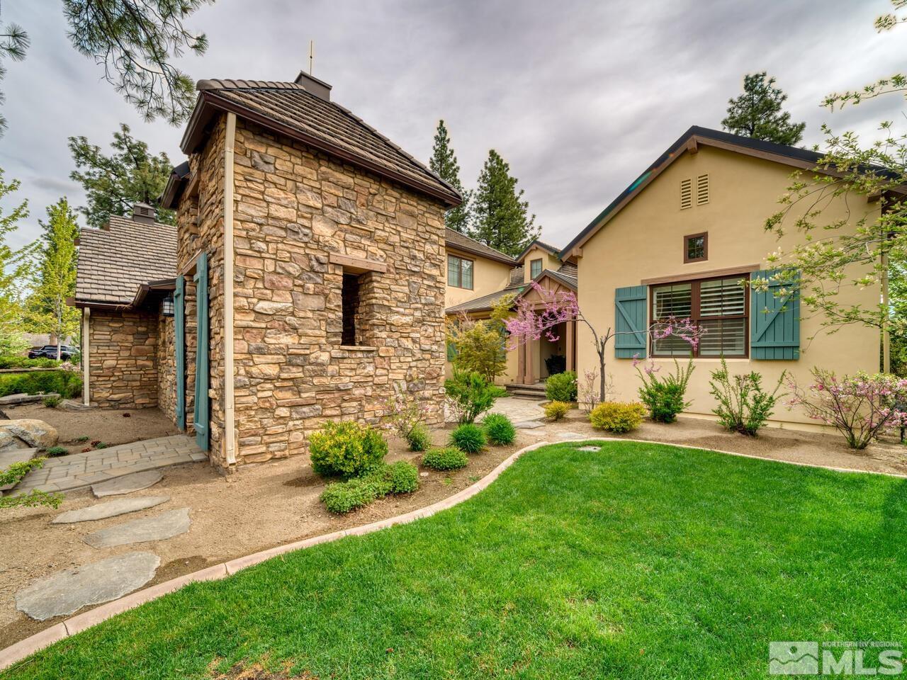 20636 Chanson Way Reno, NV 89511 - Photo 3 of 40 Photo 3