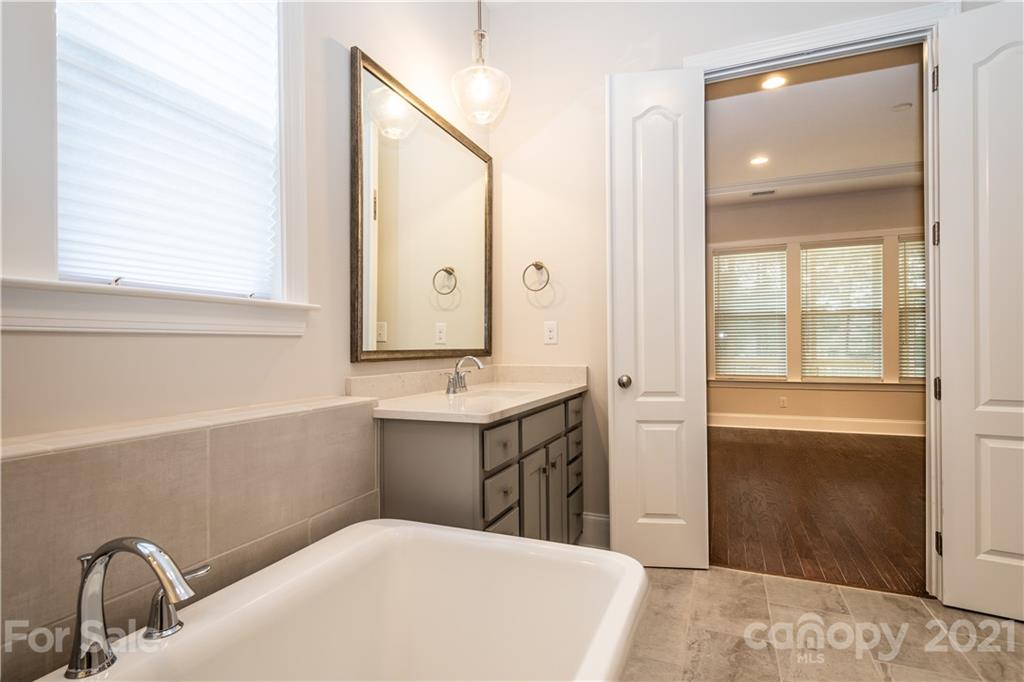 5 Rae Court, Unit 5 Denver, NC 28037 - Photo 11 of 23 Gallery Image 11