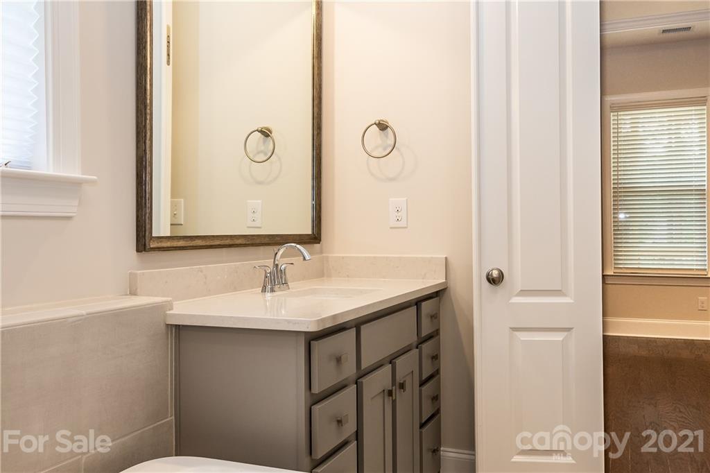 5 Rae Court, Unit 5 Denver, NC 28037 - Photo 12 of 23 Gallery Image 12