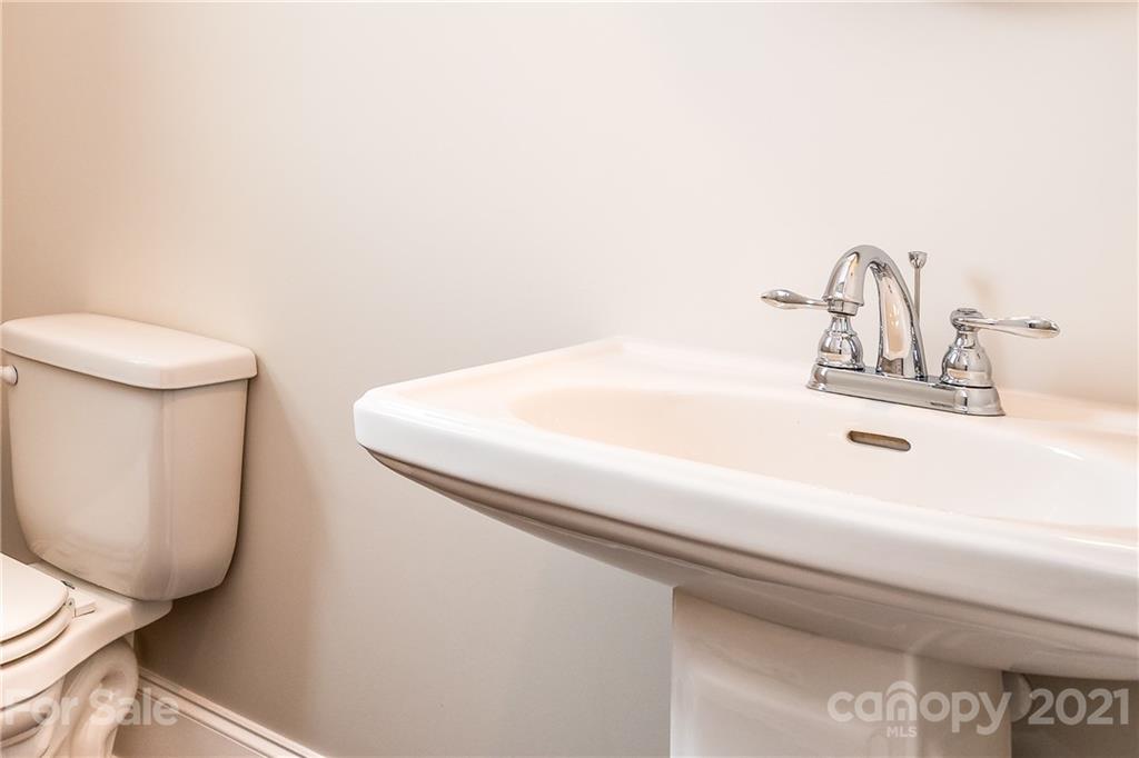 5 Rae Court, Unit 5 Denver, NC 28037 - Photo 15 of 23 Gallery Image 15