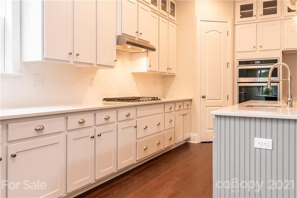 5 Rae Court, Unit 5 Denver, NC 28037 - Photo 3 of 23 Gallery Image 3