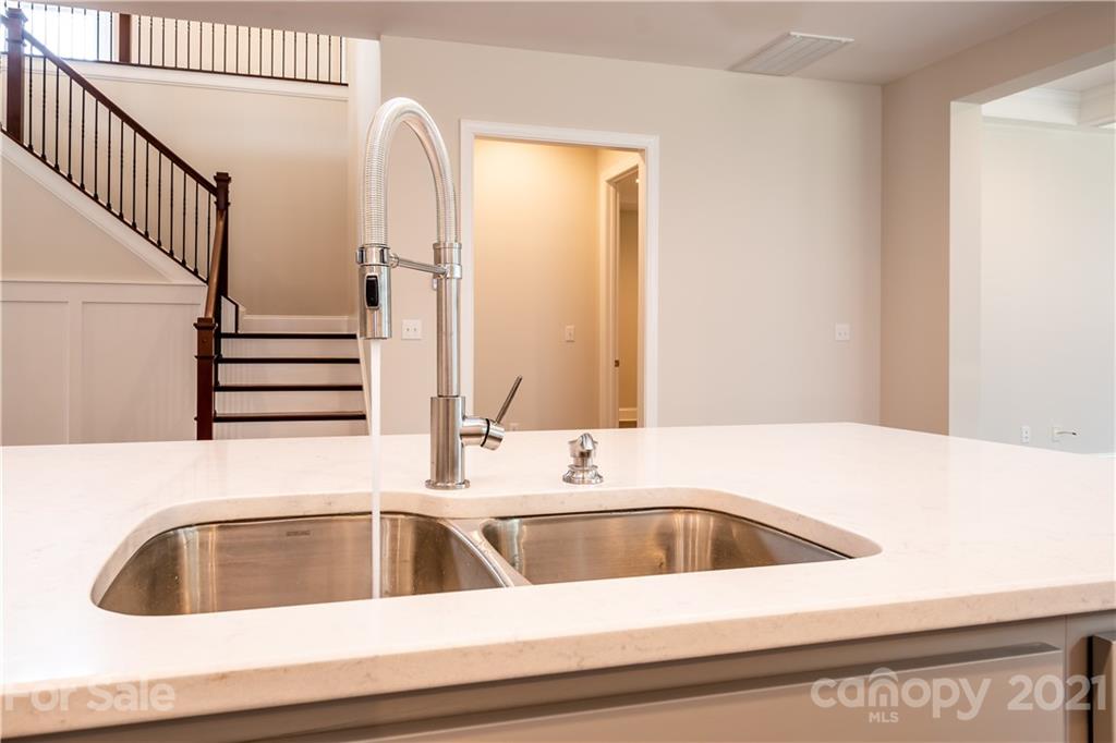 5 Rae Court, Unit 5 Denver, NC 28037 - Photo 6 of 23 Gallery Image 6