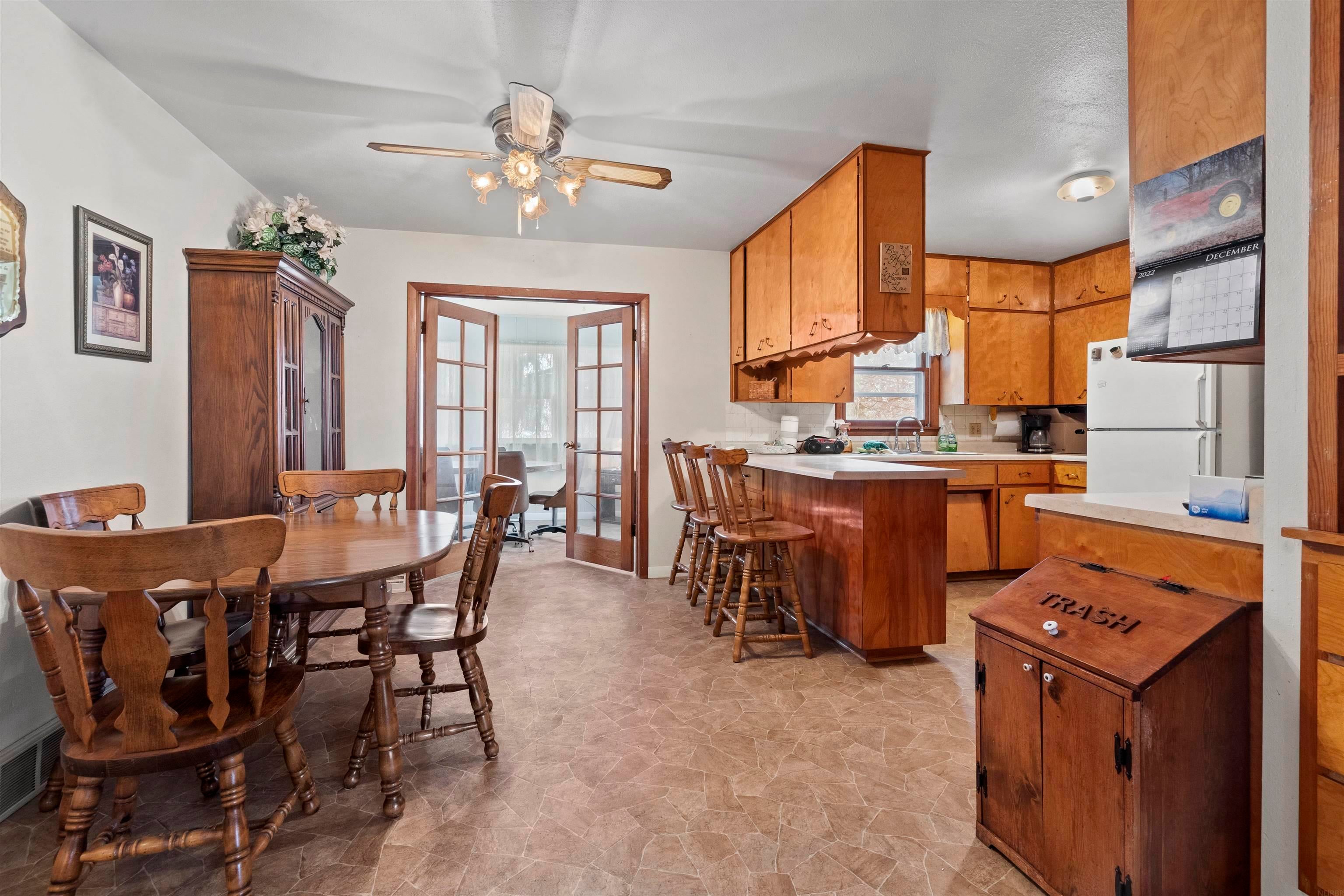 104 Locust Street Strawberry Point, IA 52076 - Photo 4 of 25 Gallery Image 4