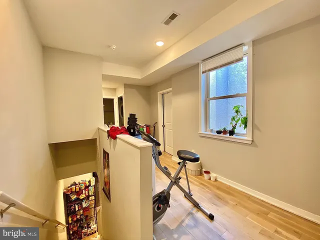 $3,500 | 2020 North Carlisle Street, Unit 2, Philadelphia, PA 19121