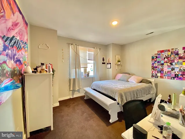 $3,500 | 2020 North Carlisle Street, Unit 2, Philadelphia, PA 19121