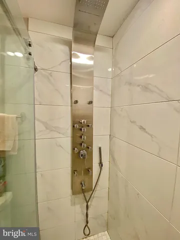 $3,500 | 2020 North Carlisle Street, Unit 2, Philadelphia, PA 19121