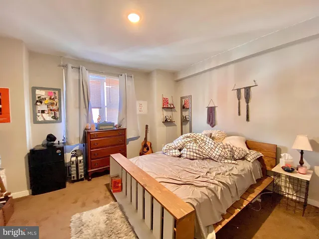 $3,500 | 2020 North Carlisle Street, Unit 2, Philadelphia, PA 19121