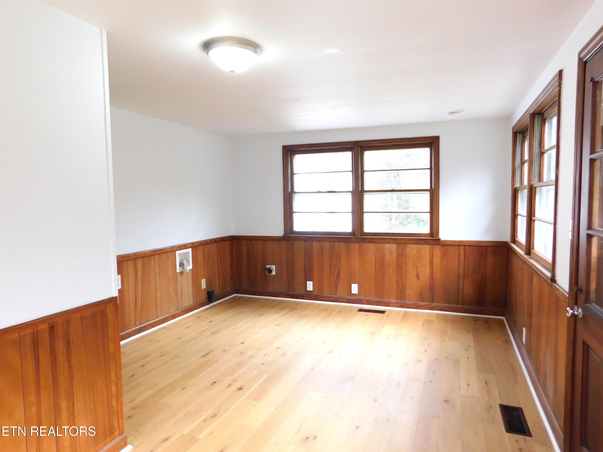 2525 Belt Road Knoxville, TN 37920 - Photo 8 of 31 Gallery Image 8