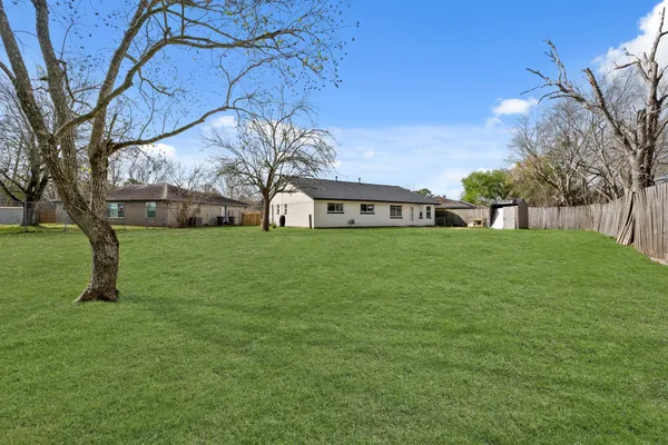 $2,295 | 3214 White Sail, League City, TX 77573