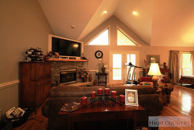 517 Ivy Ridge Road Deep Gap, NC 28618 - Photo 8 of 15 Gallery Image 8
