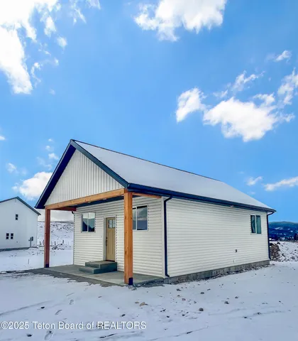 $299,000 | 30 Bear Hollow, Thayne, WY 83127