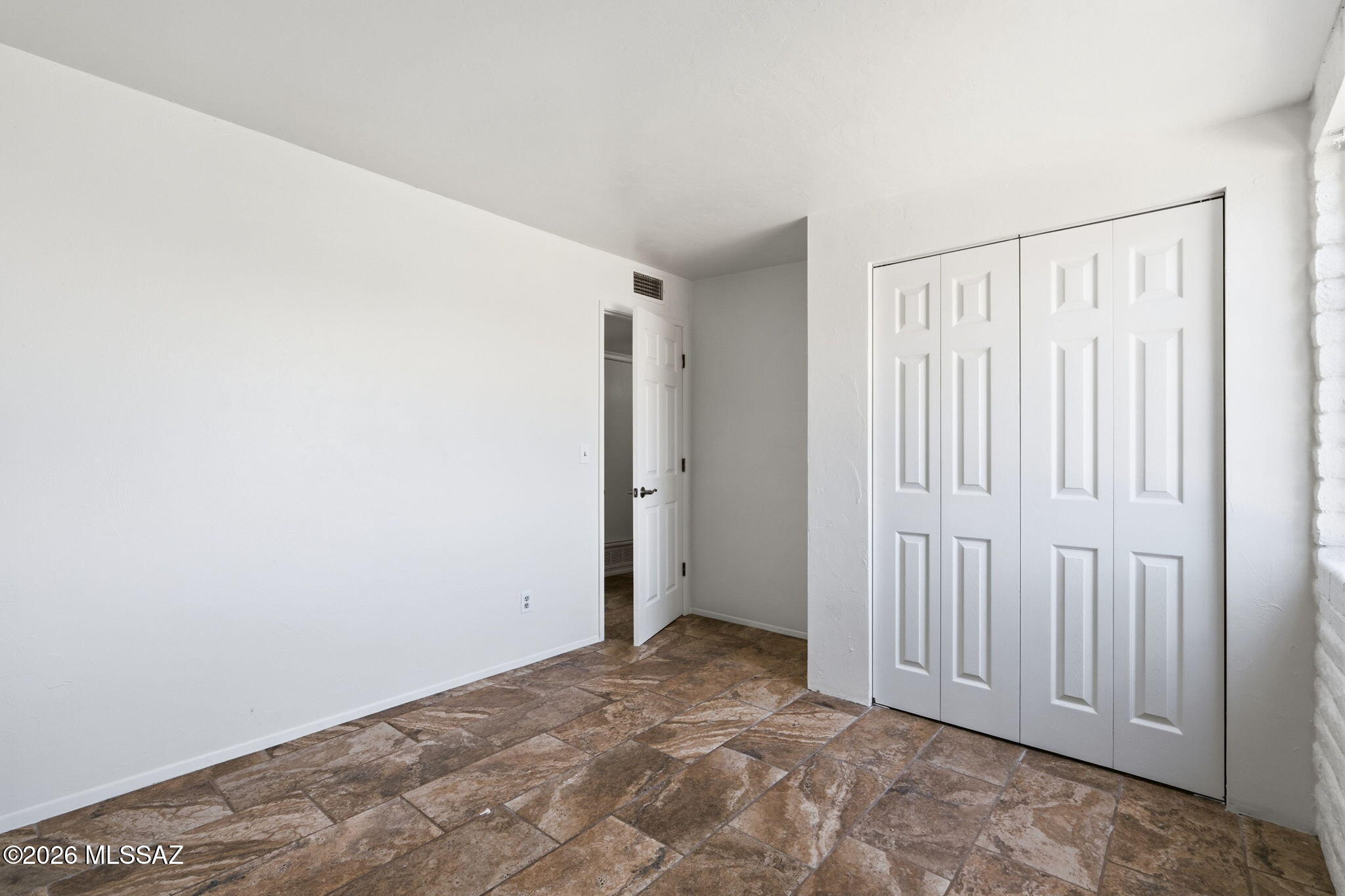 4241 South Kolb Road Tucson, AZ 85730 - Photo 28 of 50 Bedroom 2