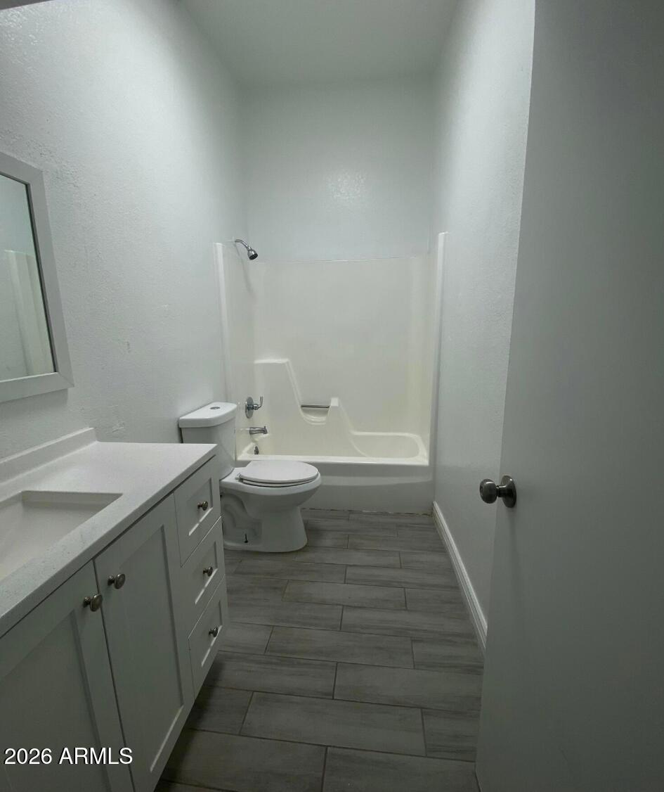 2580 South Yavapai Road, Unit 2 Apache Junction, AZ 85119 - Photo 4 of 6 Yavapai 2
