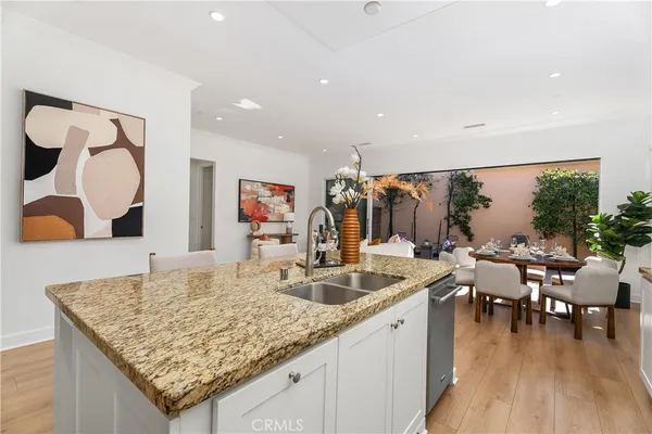 $1,799,000 | 124 Hargrove, Irvine, CA 92620