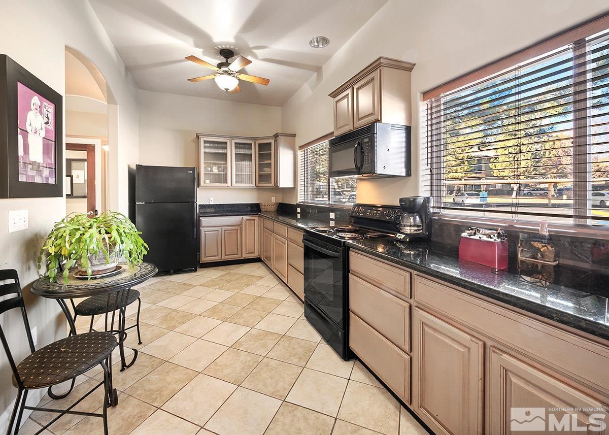 6850 Sharlands Avenue, Unit W1136 Reno, NV 89523 - Photo 30 of 34 Photo 30