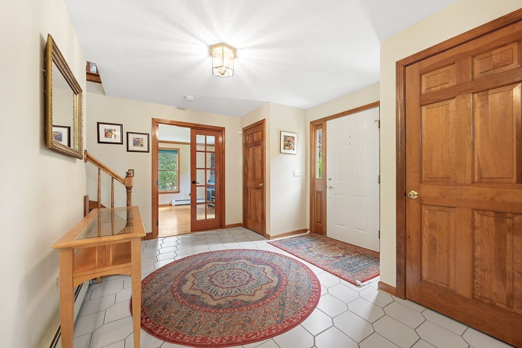336 Simpson Road Marlborough, MA 01752 - Photo 17 of 42 Gallery Image 17