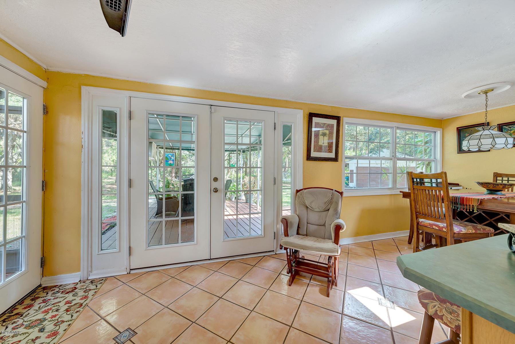 3875 Burton Road Grant Valkaria, FL 32950 - Photo 18 of 44 Breakfast Nook