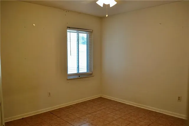 $265,000 | 727 Hutchinson Street, Mandeville, LA 70448