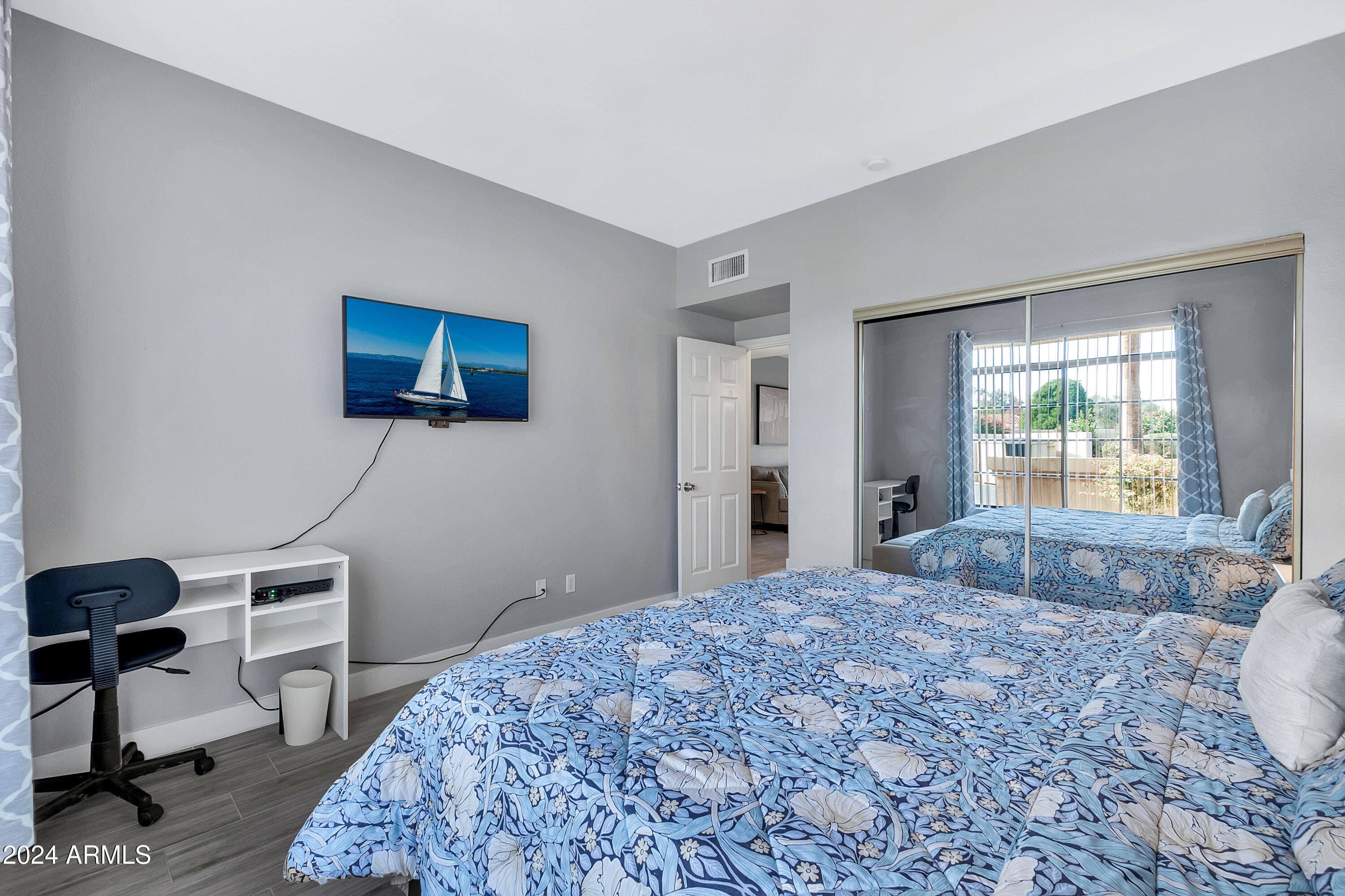 9711 East Mountain View Road, Unit 1516 Scottsdale, AZ 85258 - Photo 14 of 22 9711 E Mountain View Rd unit 1516-15