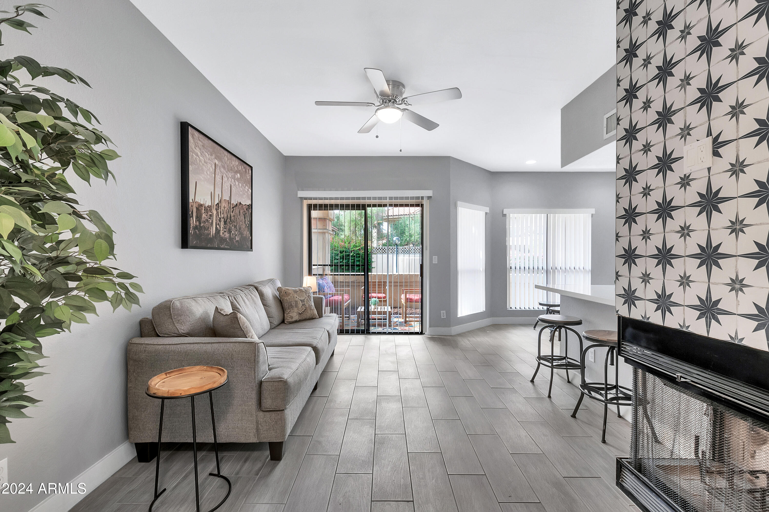 9711 East Mountain View Road, Unit 1516 Scottsdale, AZ 85258 - Photo 4 of 22 9711 E Mountain View Rd unit 1516-11