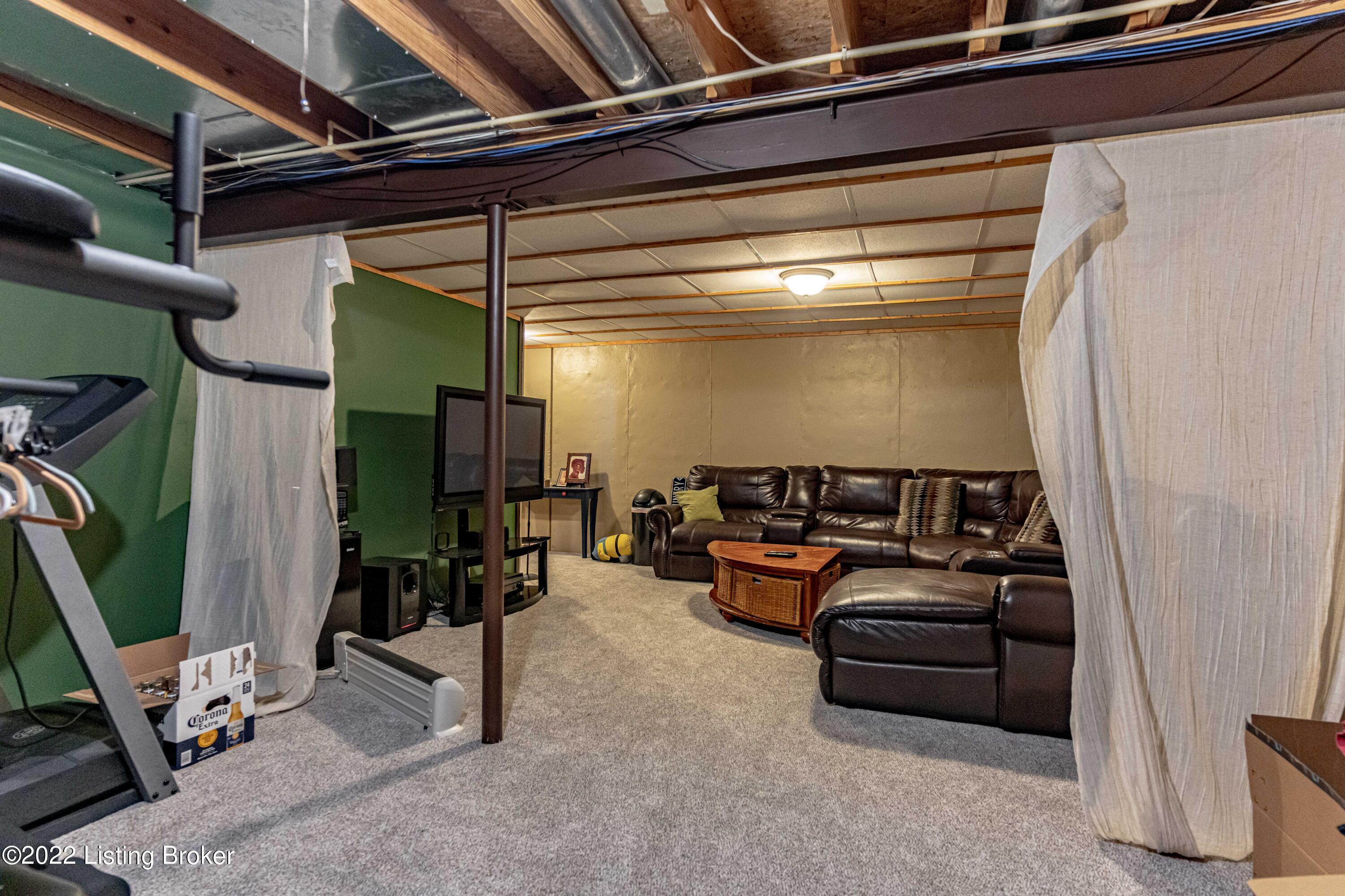 6903 Barbrook Road Louisville, KY 40258 - Photo 51 of 81 DSC02592