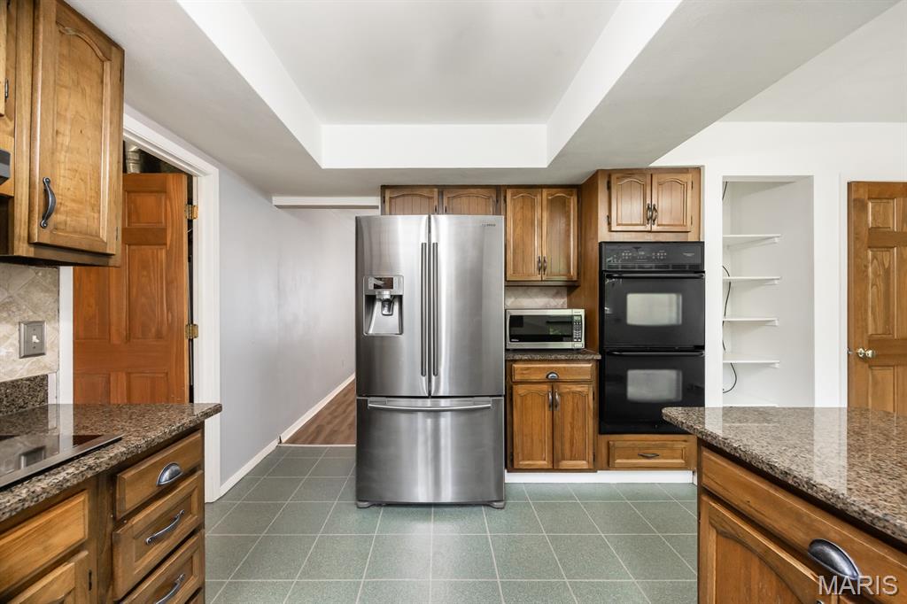 809 Reiss Road O'Fallon, IL 62269 - Photo 15 of 37