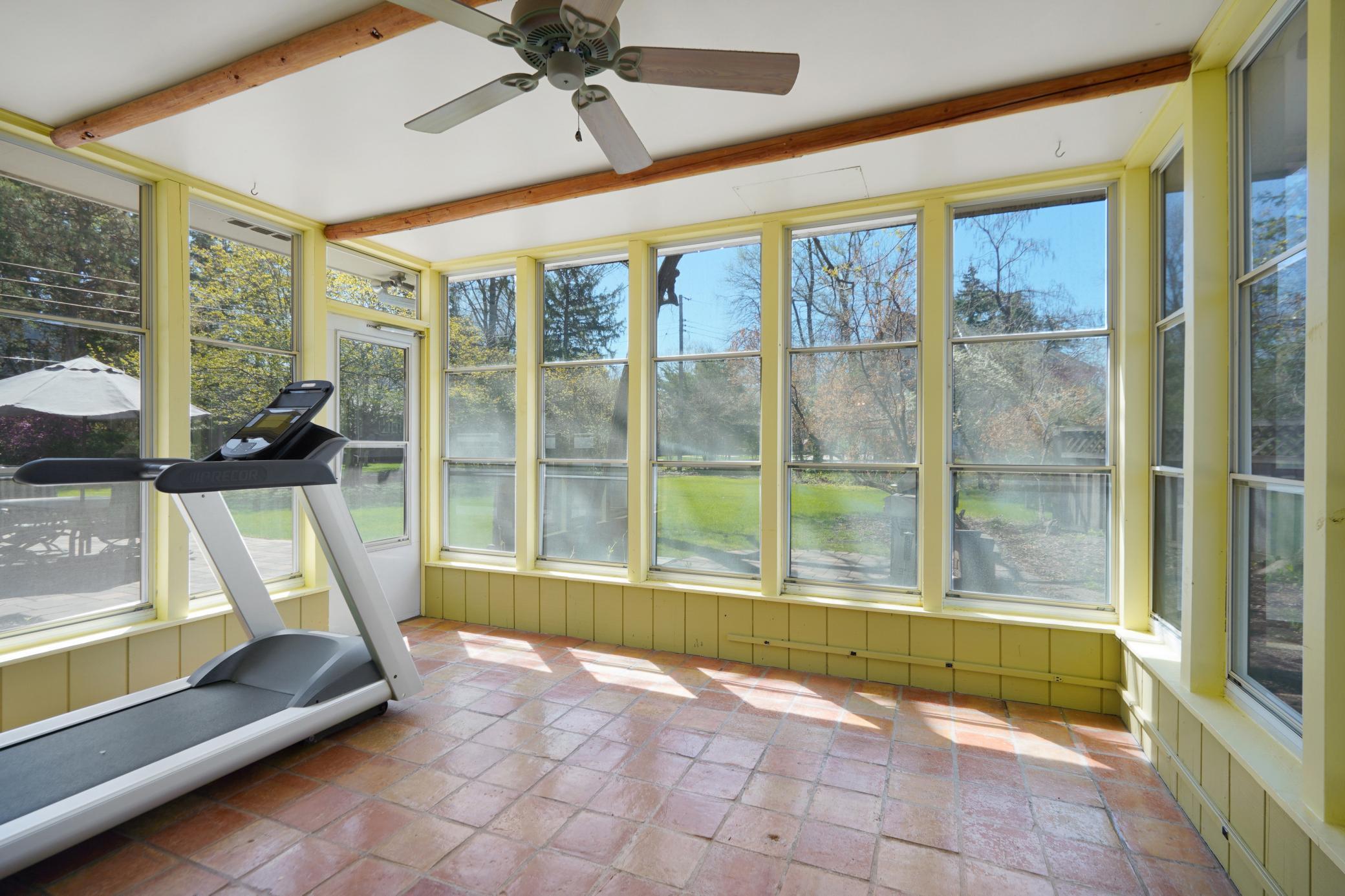 17225 Manor Road Minnetonka, MN 55345 - Photo 17 of 41 Gallery Image 17