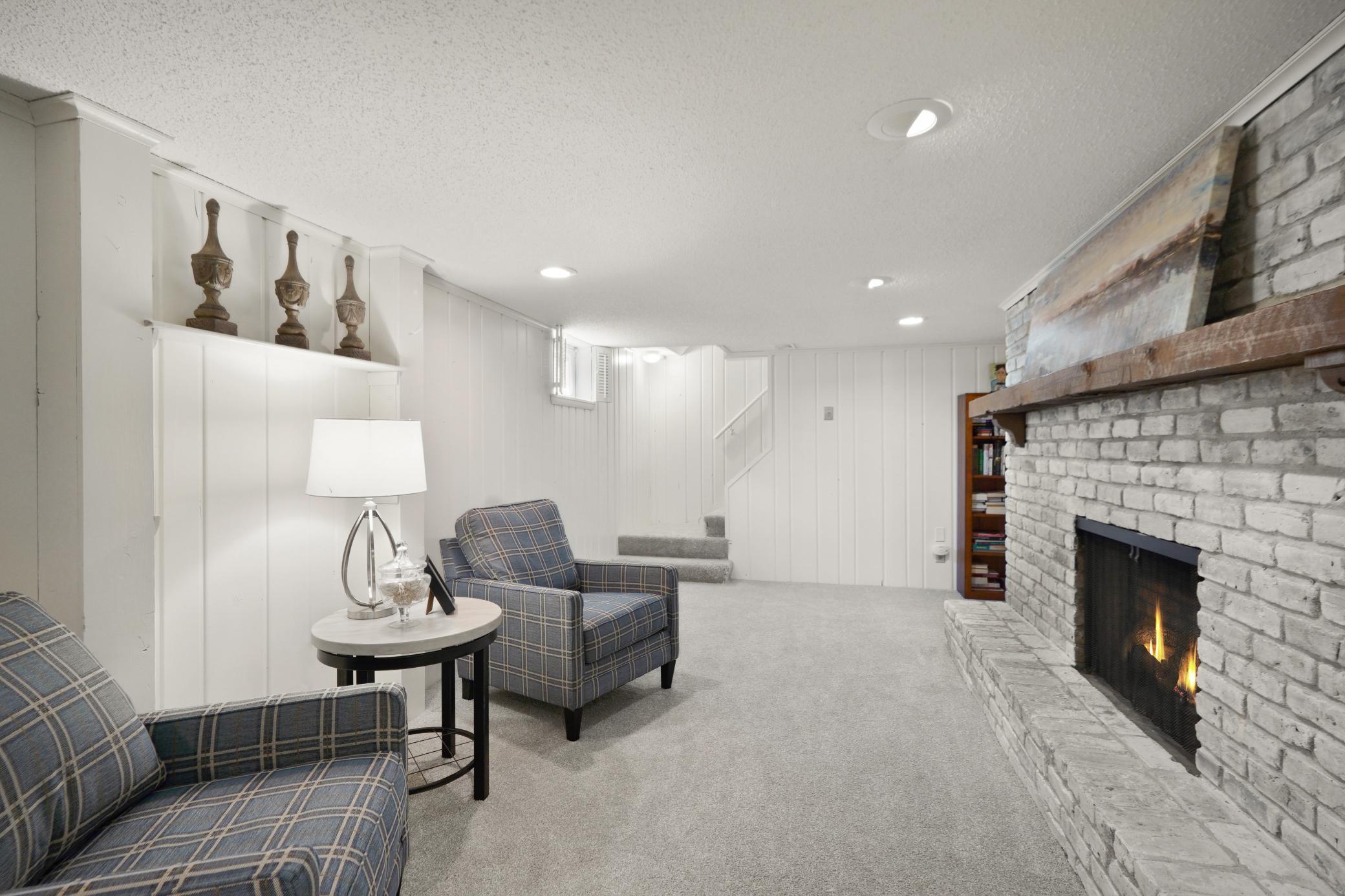 17225 Manor Road Minnetonka, MN 55345 - Photo 26 of 41 Gallery Image 26