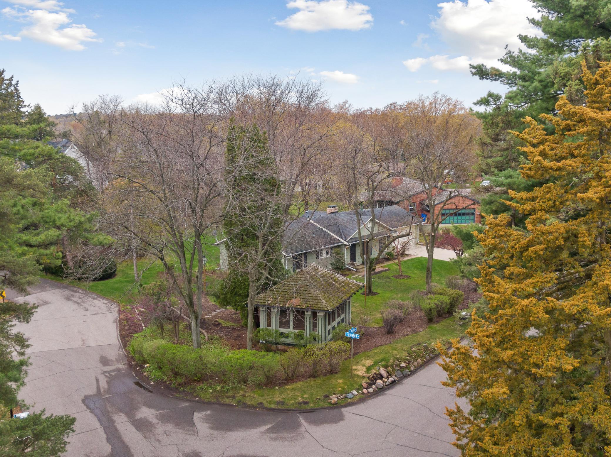 17225 Manor Road Minnetonka, MN 55345 - Photo 35 of 41 Gallery Image 35