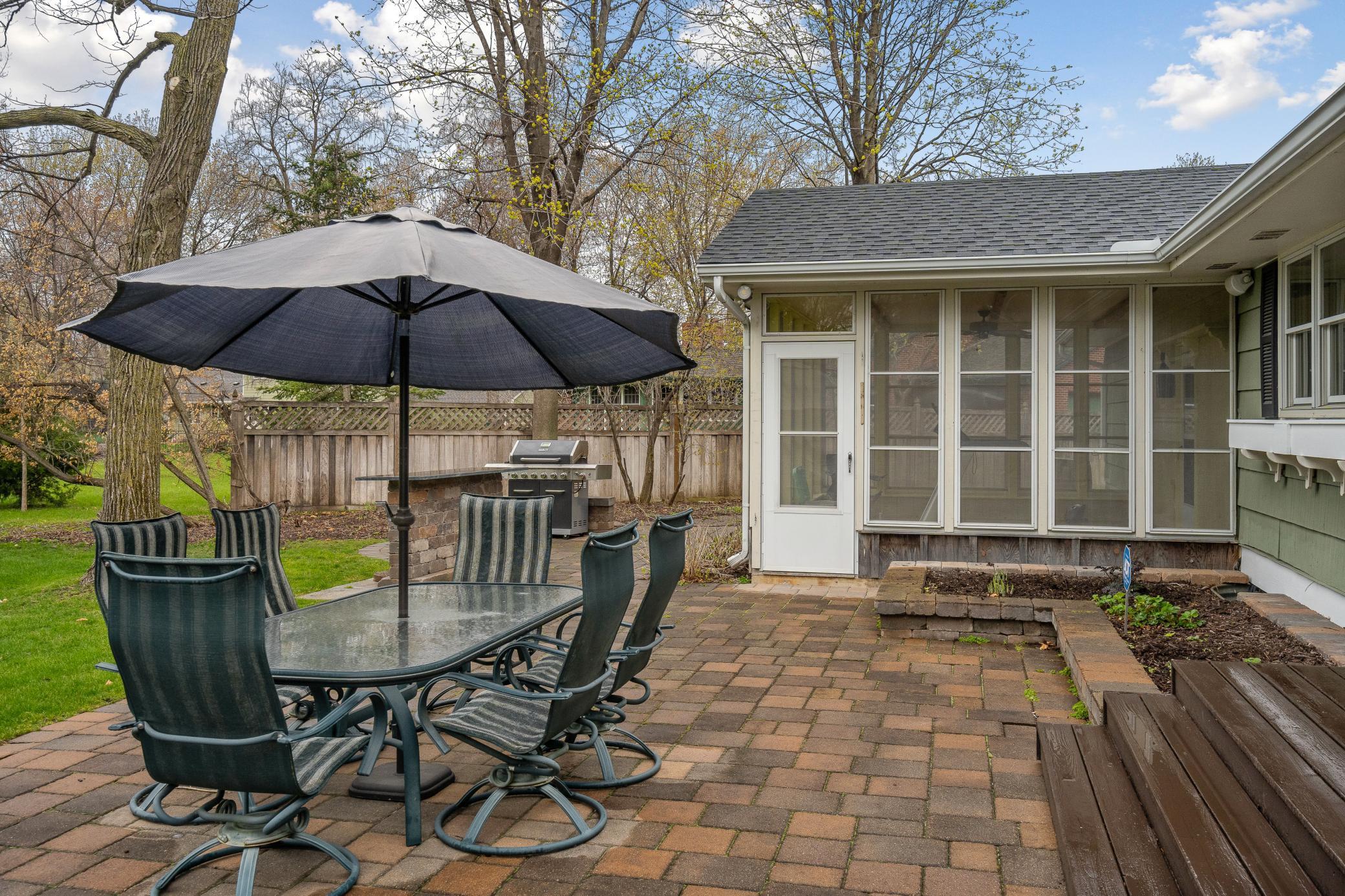 17225 Manor Road Minnetonka, MN 55345 - Photo 37 of 41 Gallery Image 37