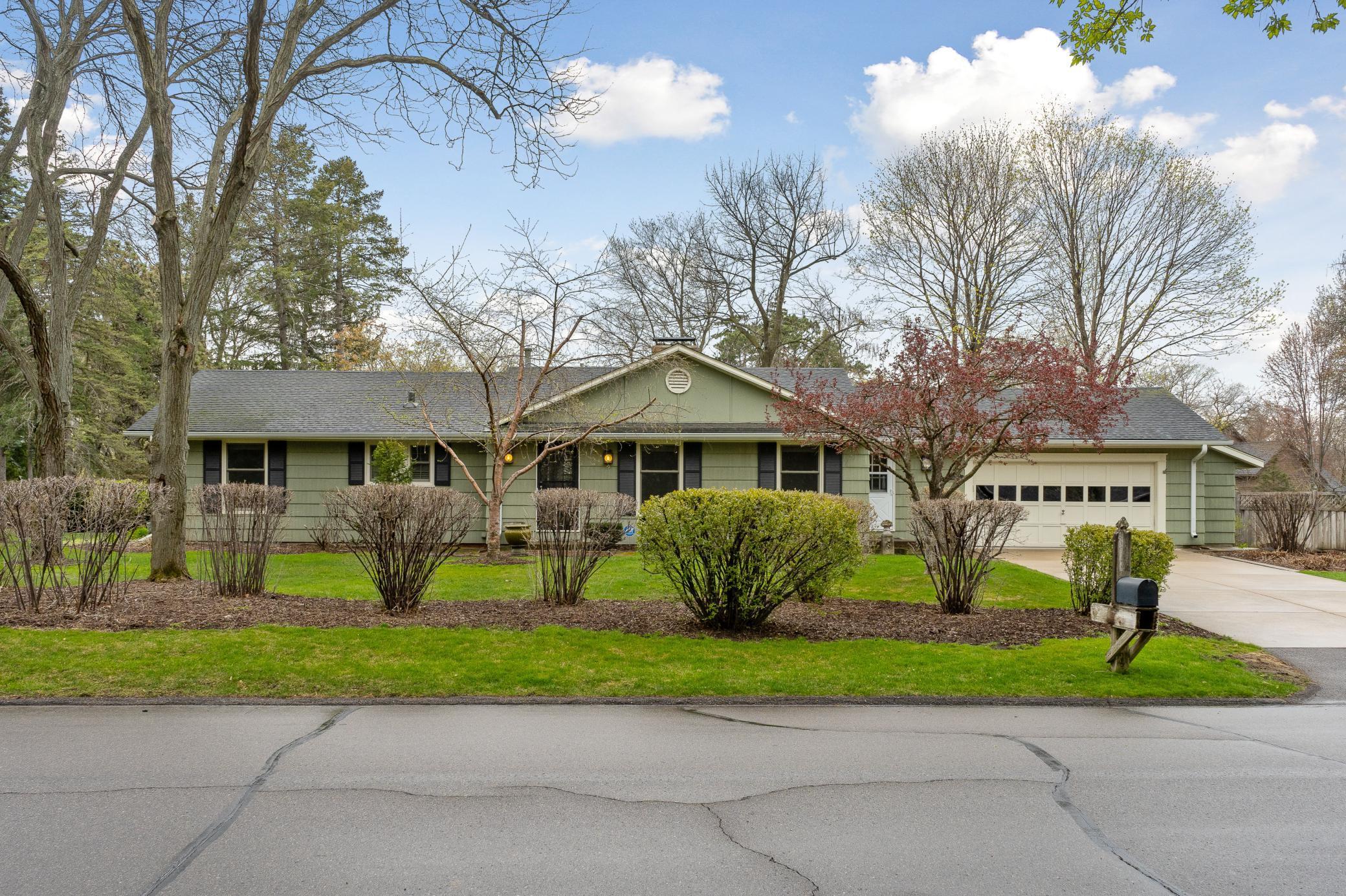 17225 Manor Road Minnetonka, MN 55345 - Photo 39 of 41 Gallery Image 39