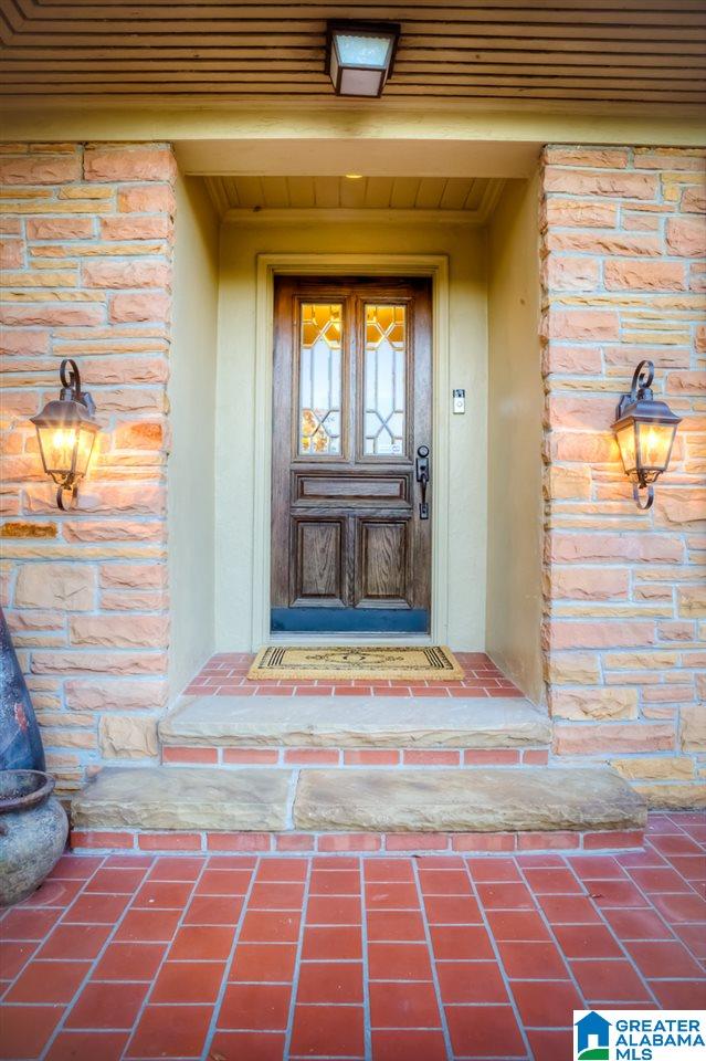 2460 Shades Crest Road Birmingham, AL 35216 - Photo 3 of 35 Gallery Image 3