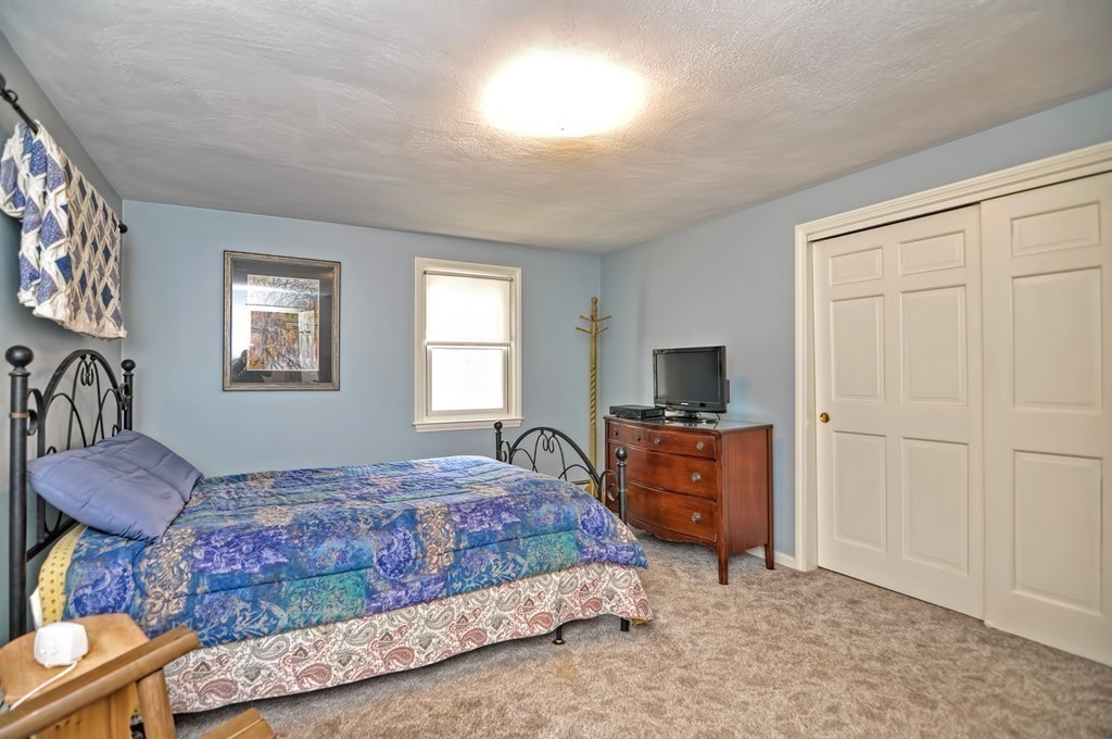 48 Edwards Road Foxboro, MA 02035 - Photo 21 of 30 Gallery Image 21