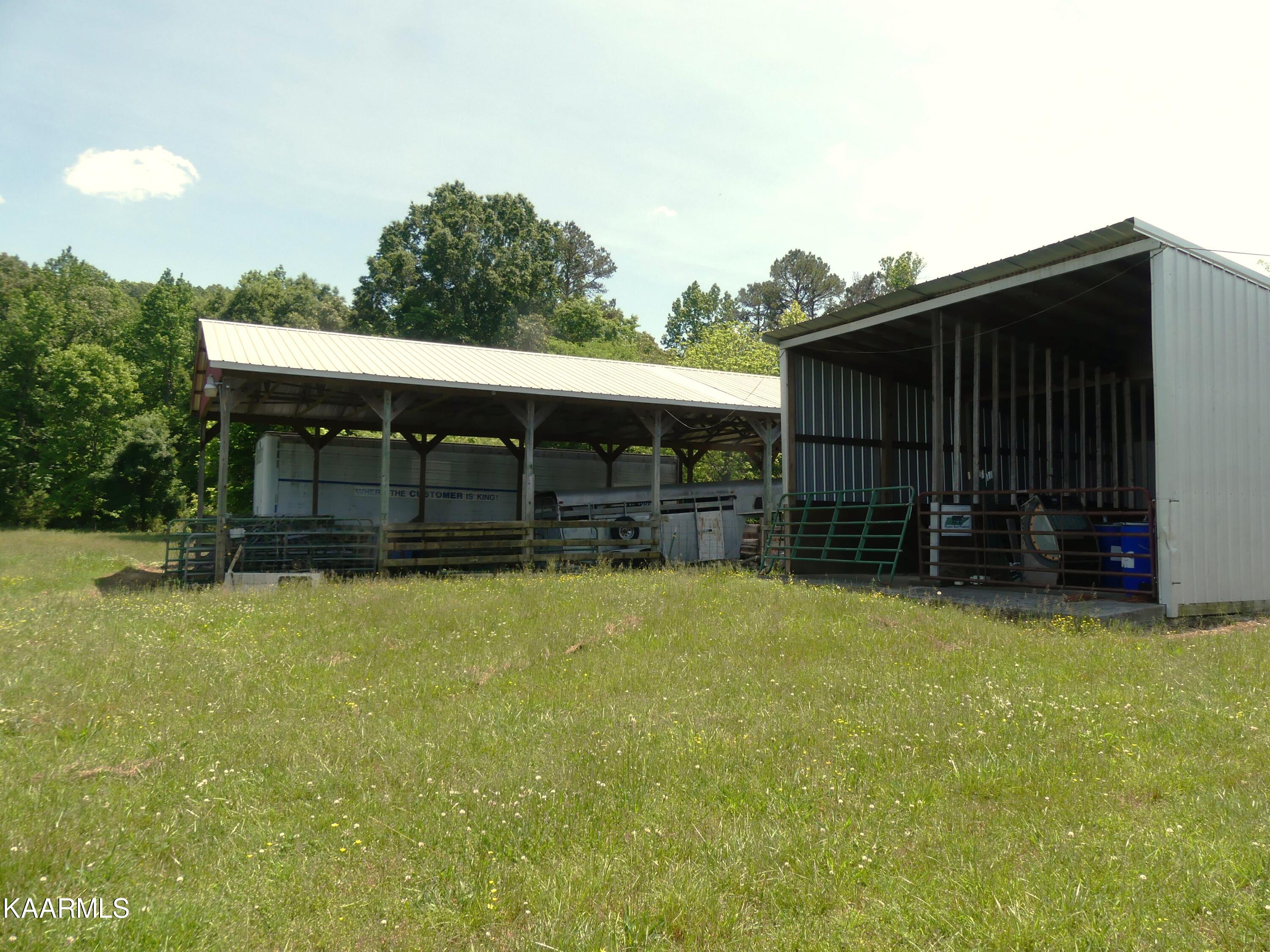 13100 North Nopone Valley Road Decatur, TN 37322 - Photo 6 of 19 13100nopone15