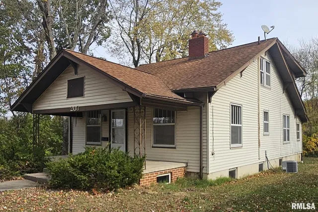 $115,000 | 203 South Orchard Drive, Carbondale, IL 62901
