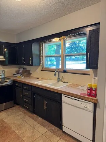 $225,000 | 7722 East 90th Terrace, Kansas City, MO 64138