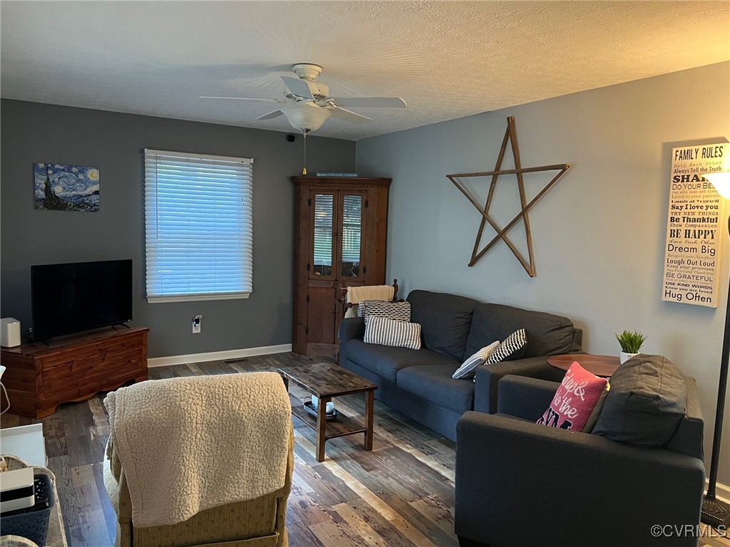 690 Pine Road Halifax, VA 24558 - Photo 3 of 12