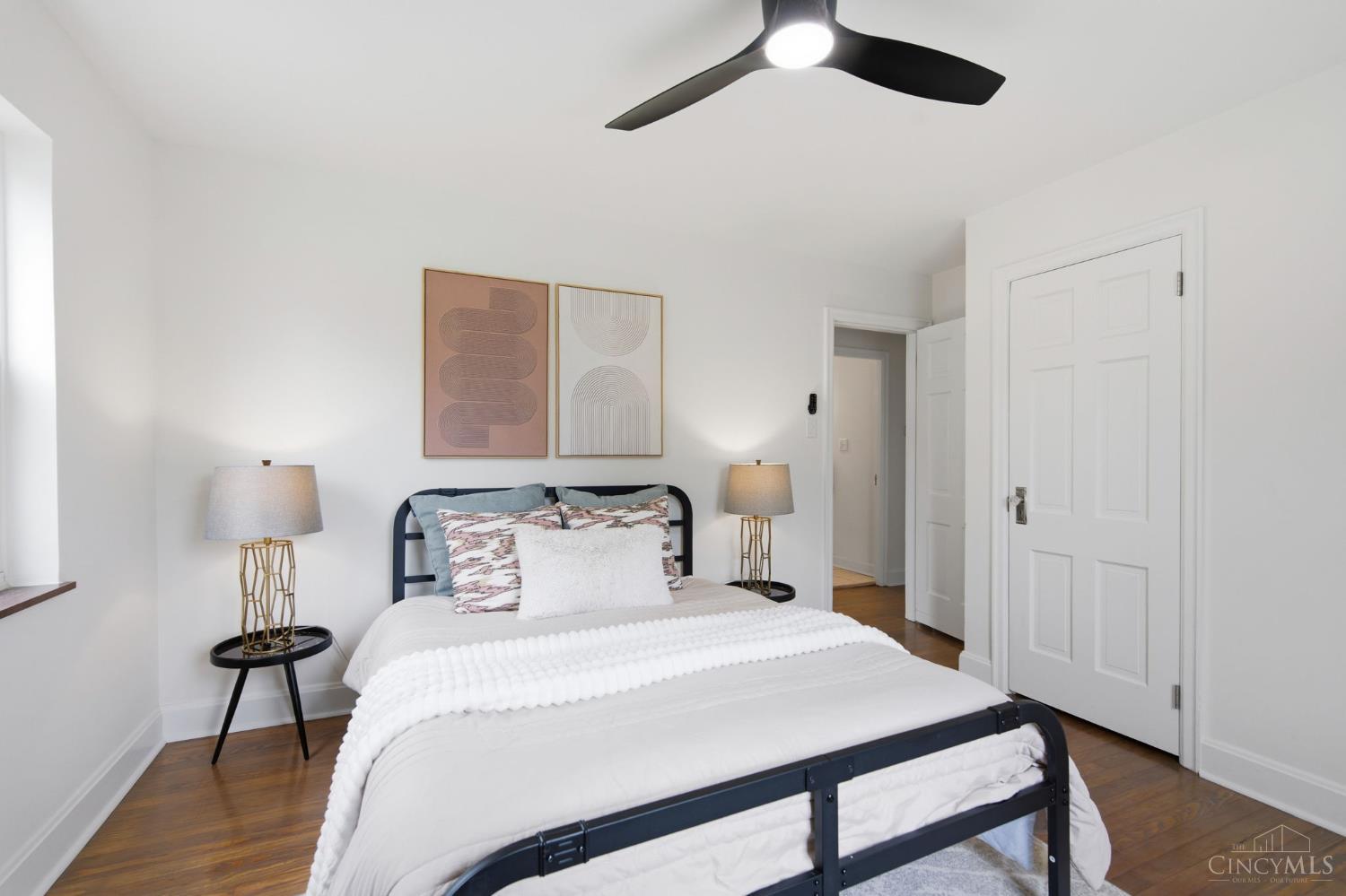5482 Lawrence Road Cincinnati, OH 45248 - Photo 13 of 25 Gallery Image 13