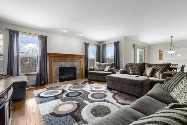 $419,900 | 509 Lynnann Court, Marengo, IL 60152