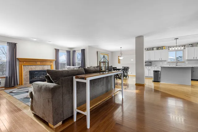 $419,900 | 509 Lynnann Court, Marengo, IL 60152