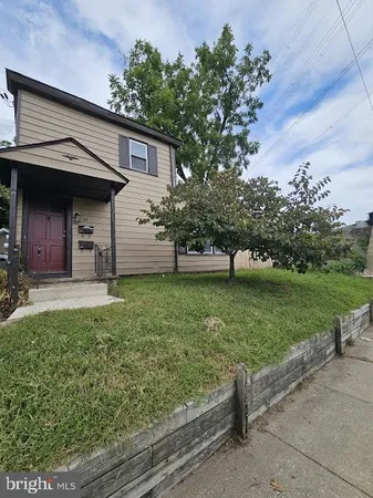 $1,950 | 66 East Red Bank Avenue, Woodbury, NJ 08096