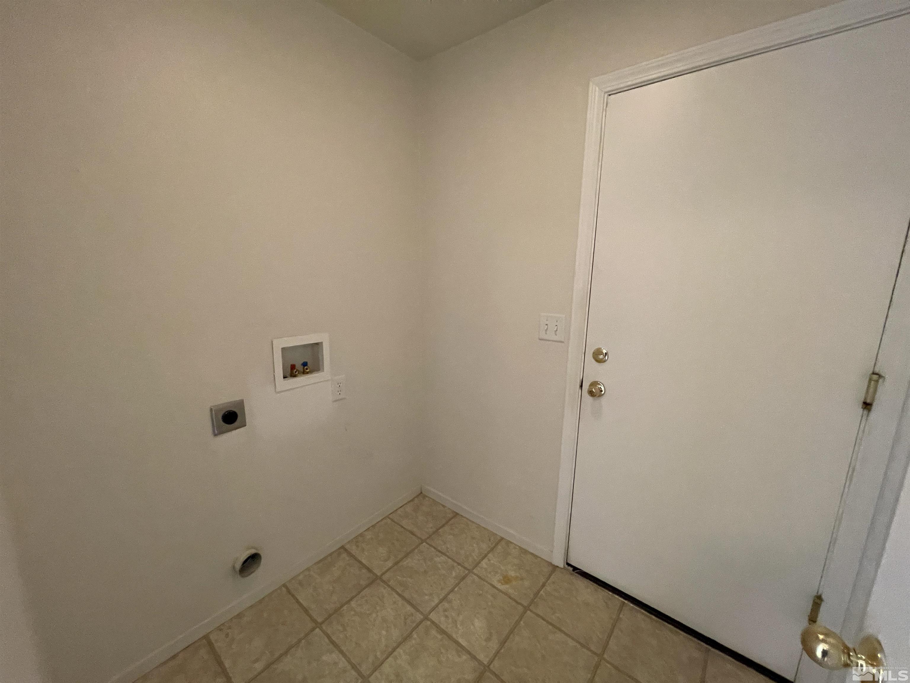 2132 Fort Bridger Road Fernley, NV 89408 - Photo 11 of 12 Photo 11